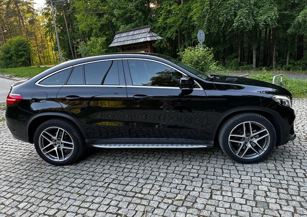 Mercedes-Benz GLE cena 239000 przebieg: 119000, rok produkcji 2018 z Góra małe 326